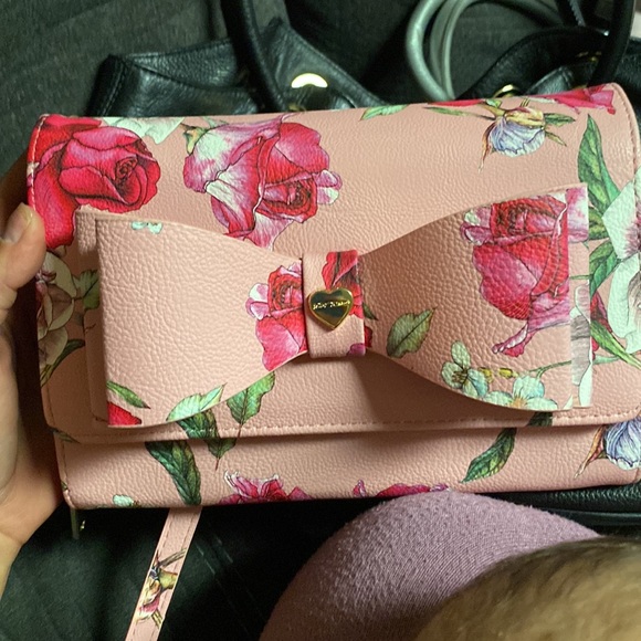 Betsey Johnson - Picture 2 of 3